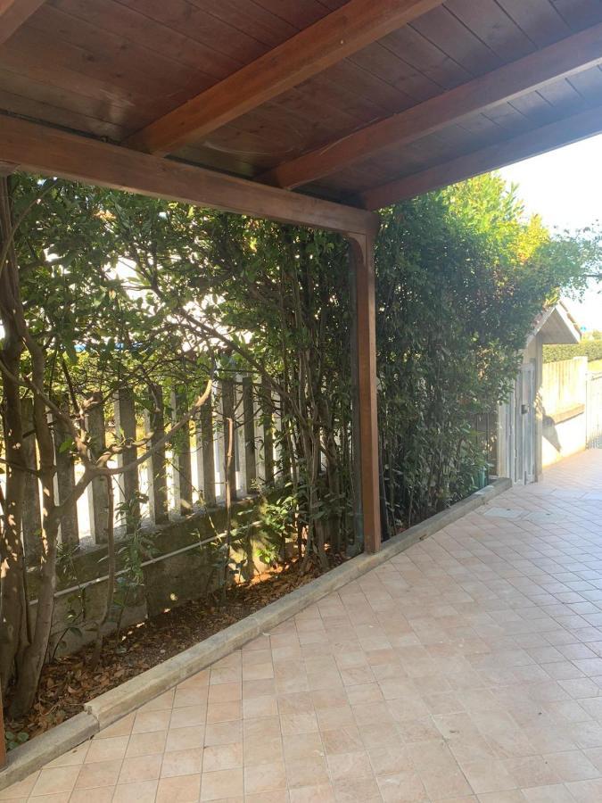 مبيت وإفطار Madonna Della Pace La Casa Di Roberto المظهر الخارجي الصورة